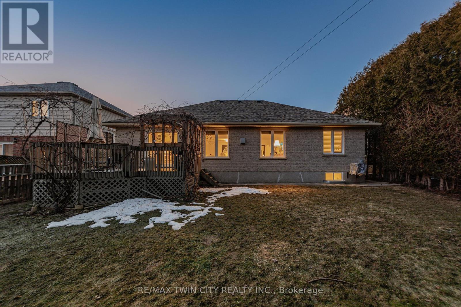 75 Schneller Drive, Wilmot, Ontario  N3A 2L5 - Photo 42 - X12870148