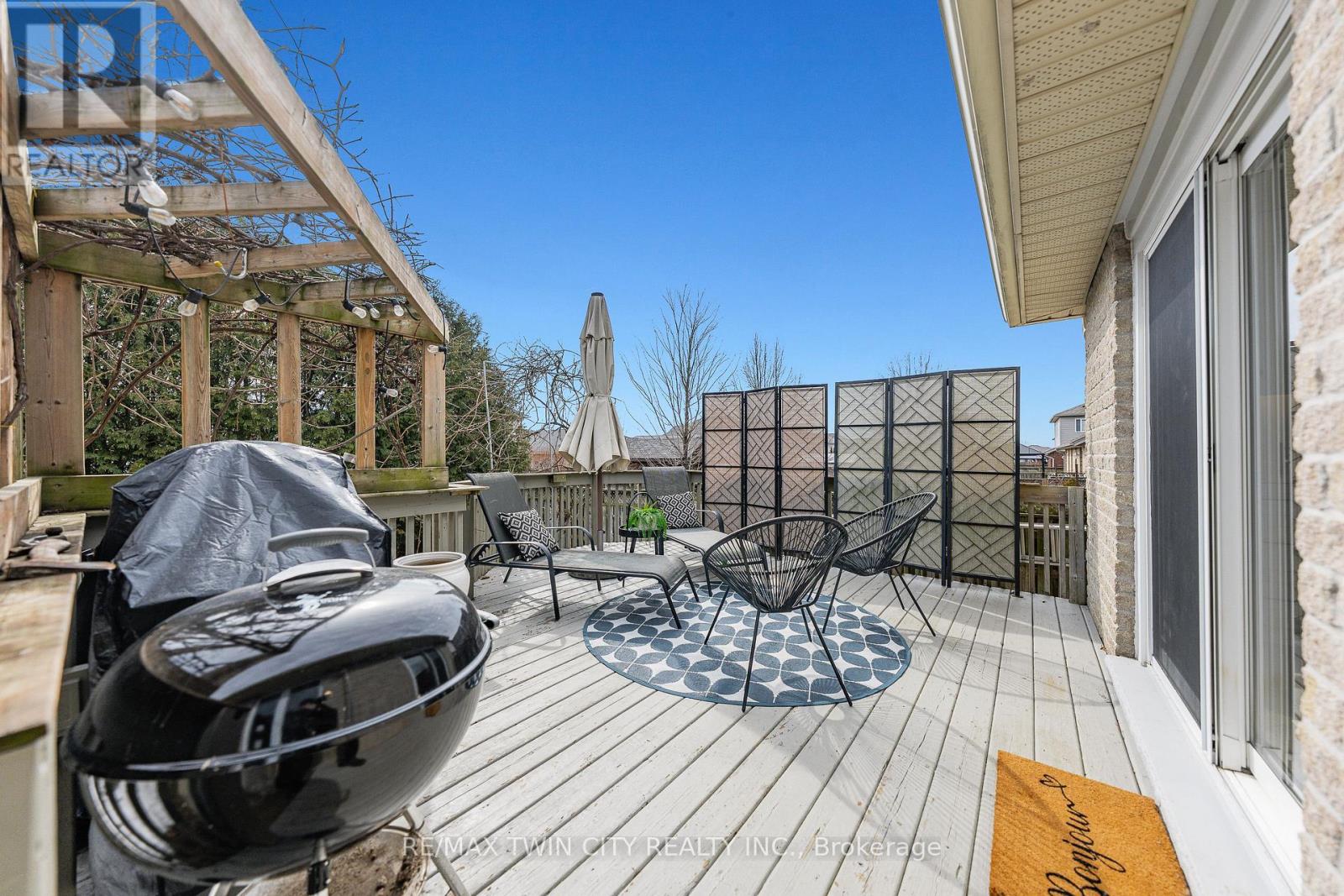 75 Schneller Drive, Wilmot, Ontario  N3A 2L5 - Photo 45 - X12870148