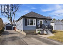 31 WILLOW Drive, Brantford, Ontario