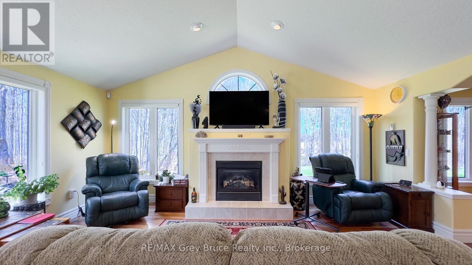 720291 20 Side Road, Chatsworth, Ontario  N0H 1R0 - Photo 6 - X12793340