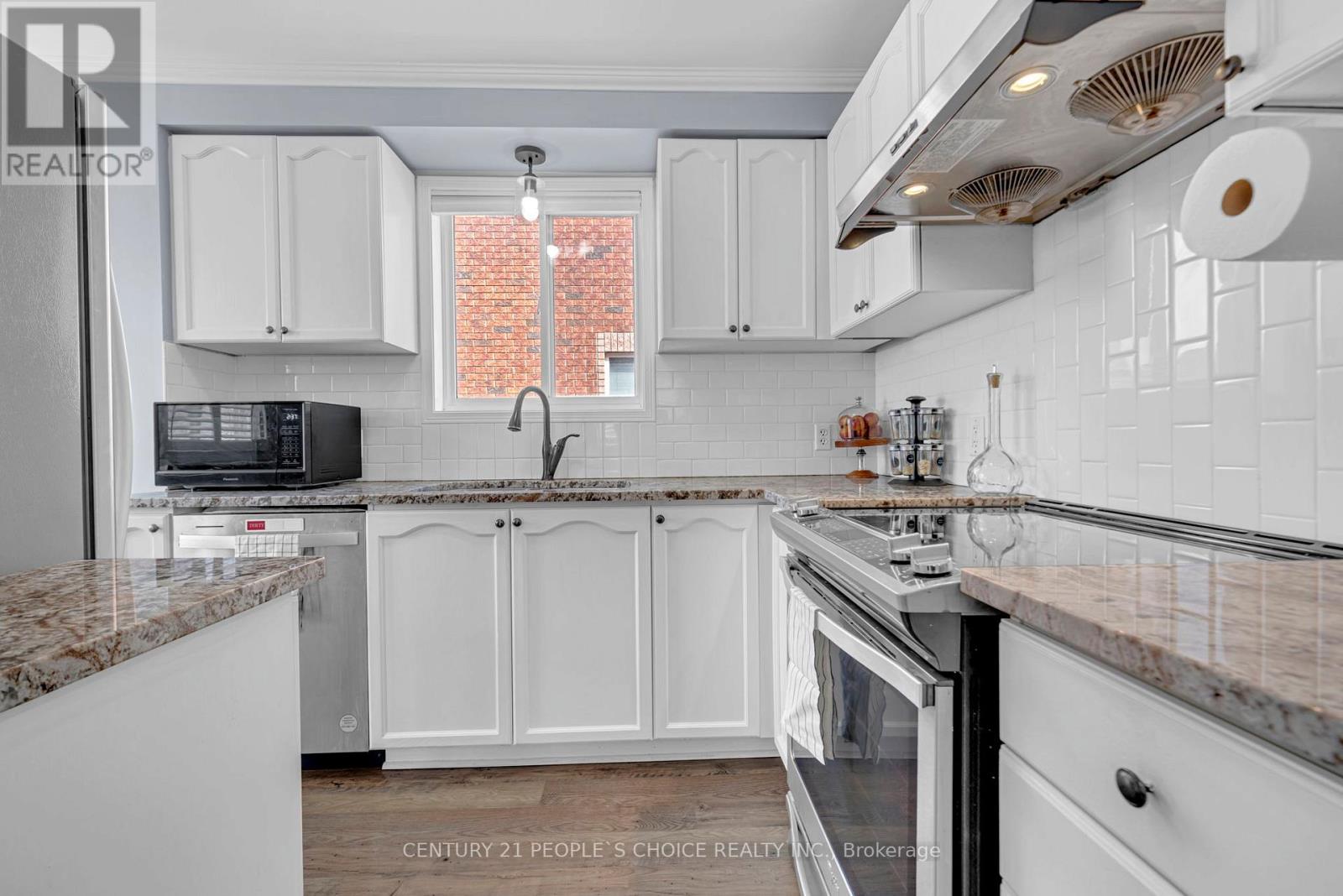 26 Booth Lane, Barrie, Ontario  L4N 0S4 - Photo 12 - S12866222