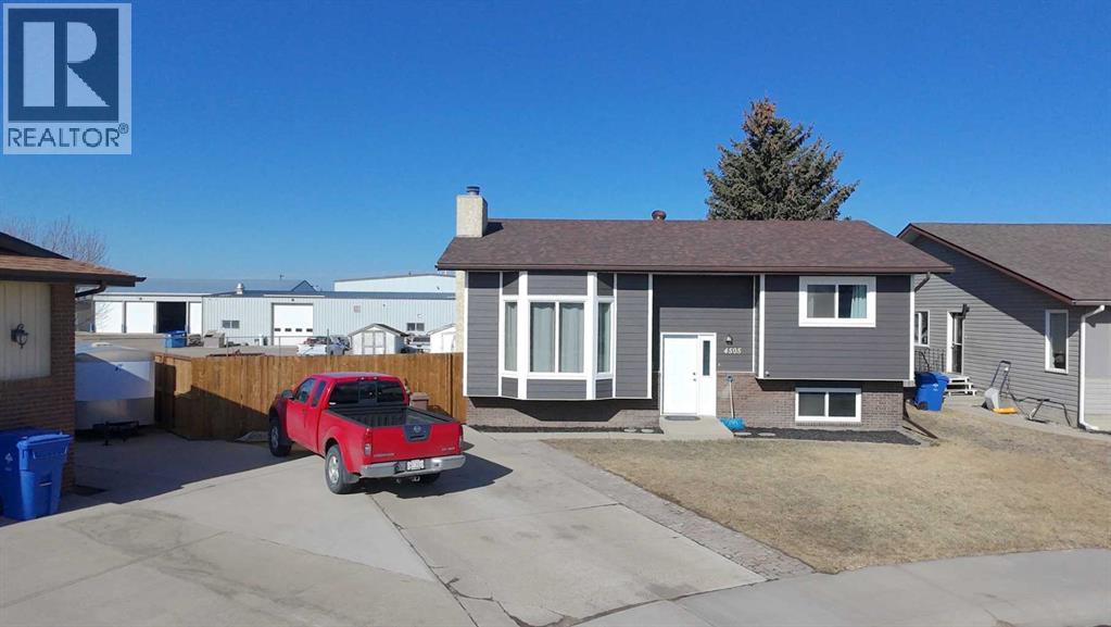 4505 Haven Place, Taber, Alberta  T1G 1A1 - Photo 2 - A2291047