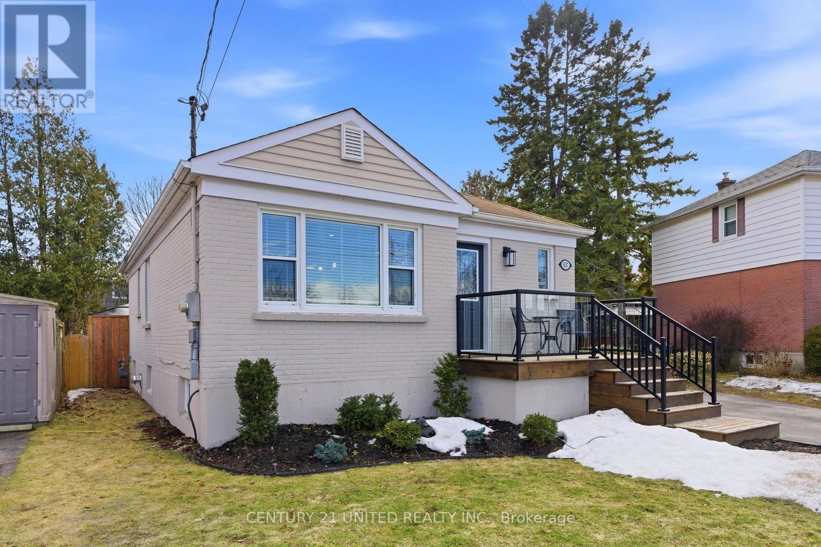 537 Shirley Street, Cobourg, Ontario  K9A 2A4 - Photo 3 - X12857394