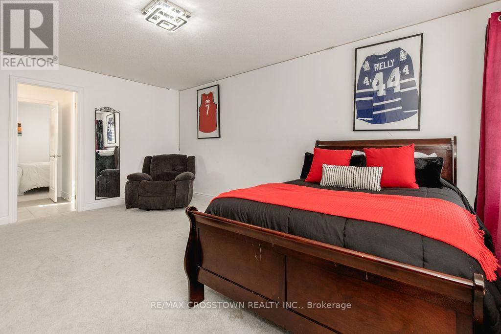 11 Middleton Drive, Wasaga Beach, Ontario  L9Z 0L1 - Photo 37 - S12845158