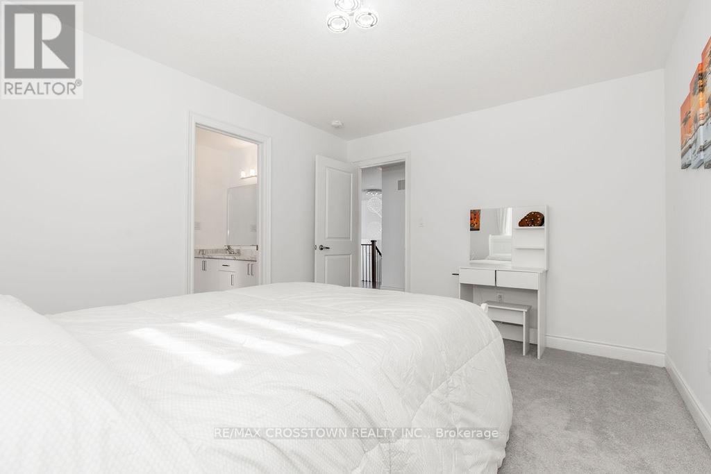 11 Middleton Drive, Wasaga Beach, Ontario  L9Z 0L1 - Photo 36 - S12845158