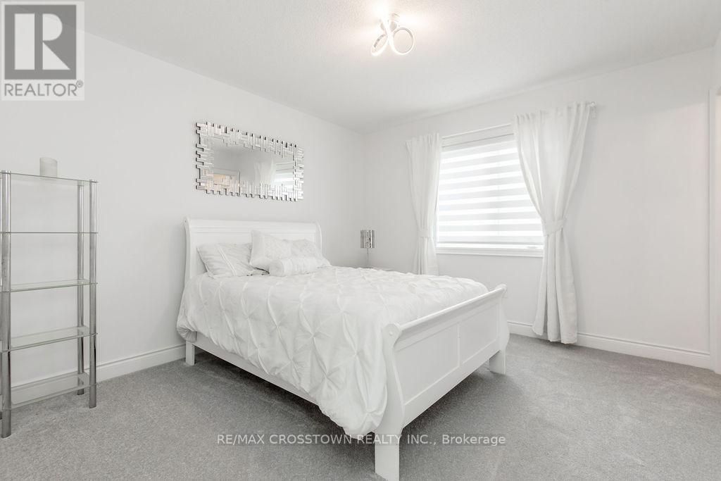 11 Middleton Drive, Wasaga Beach, Ontario  L9Z 0L1 - Photo 32 - S12845158