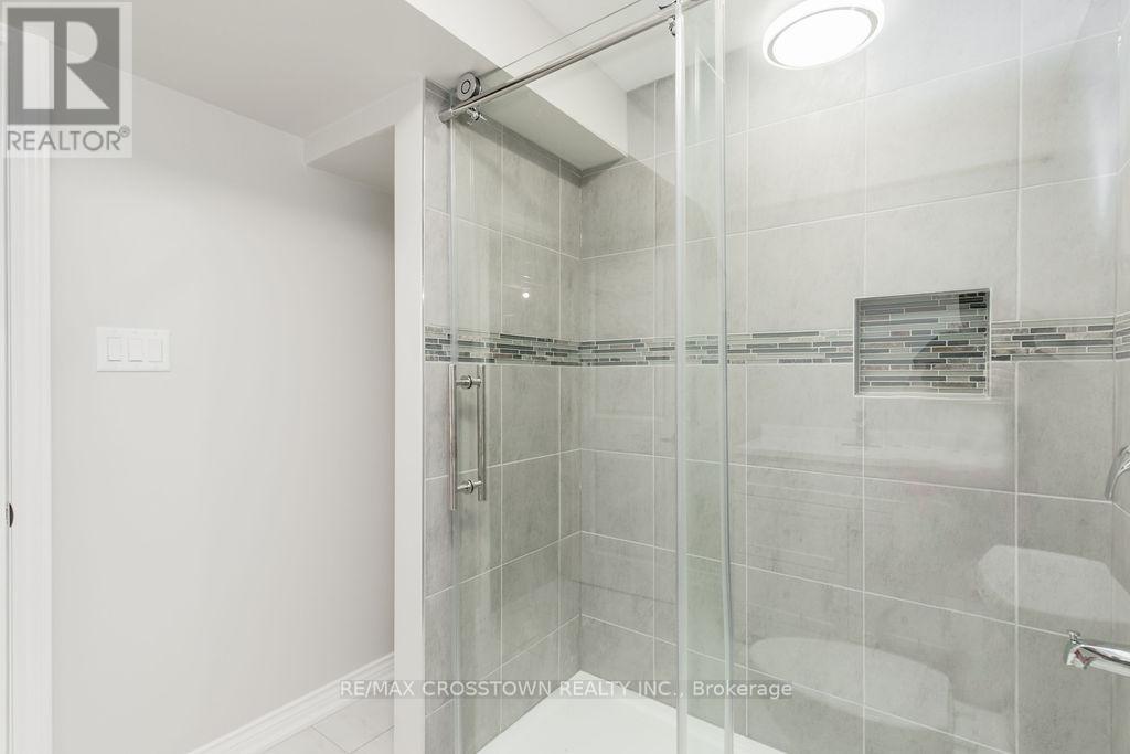 11 Middleton Drive, Wasaga Beach, Ontario  L9Z 0L1 - Photo 45 - S12845158