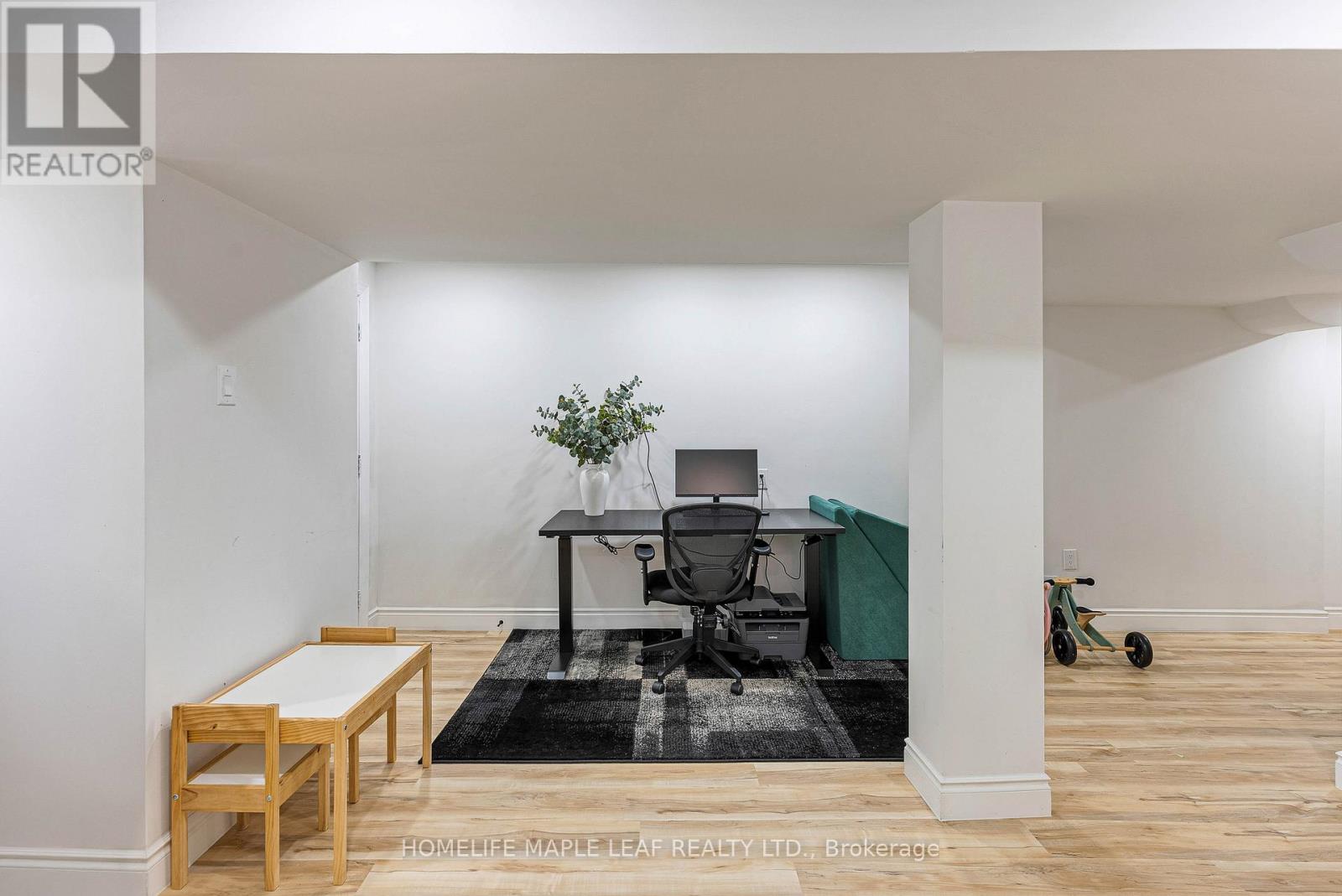 144 Bloomsbury Avenue, Brampton, Ontario  L6P 2X2 - Photo 42 - W12870112