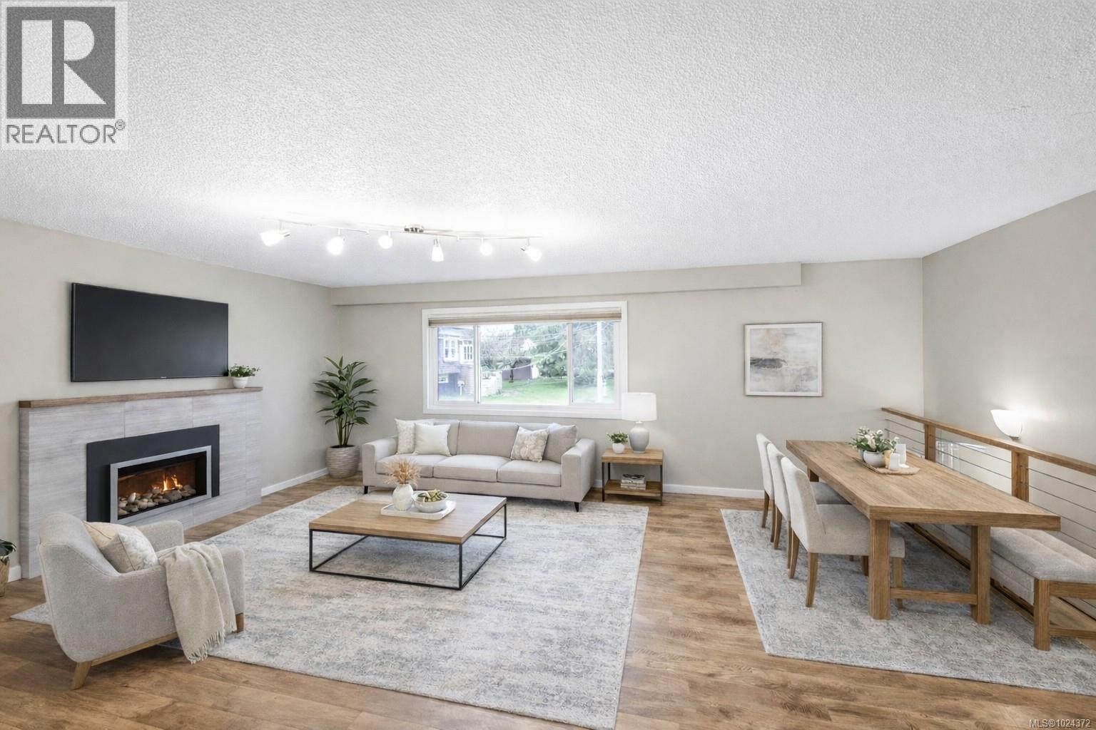 532 BOWLSBY Pl, Victoria, British Columbia