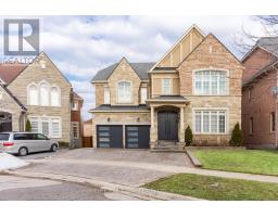 144 BLOOMSBURY AVENUE, Brampton, Ontario