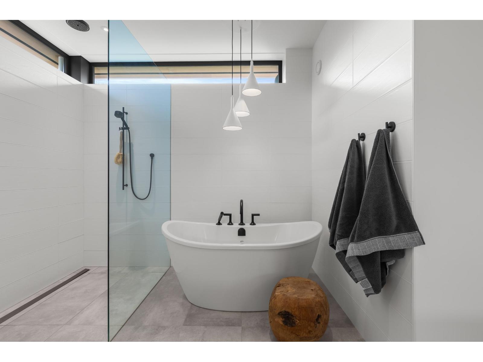 29091 Tamaric Avenue, Abbotsford, British Columbia  V4X 2C9 - Photo 33 - R3097372