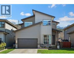 39212 CARDINAL DRIVE, Squamish, British Columbia