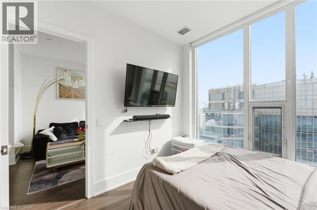 10 York Street Unit# 3807, Toronto, Ontario  M5J 0E1 - Photo 14 - 40810925