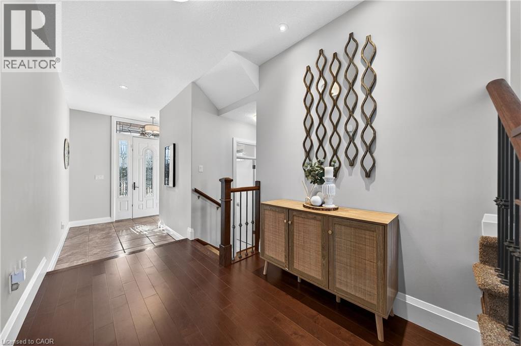 557 Millstream Drive, Waterloo, Ontario  N2K 0E1 - Photo 5 - 40811261