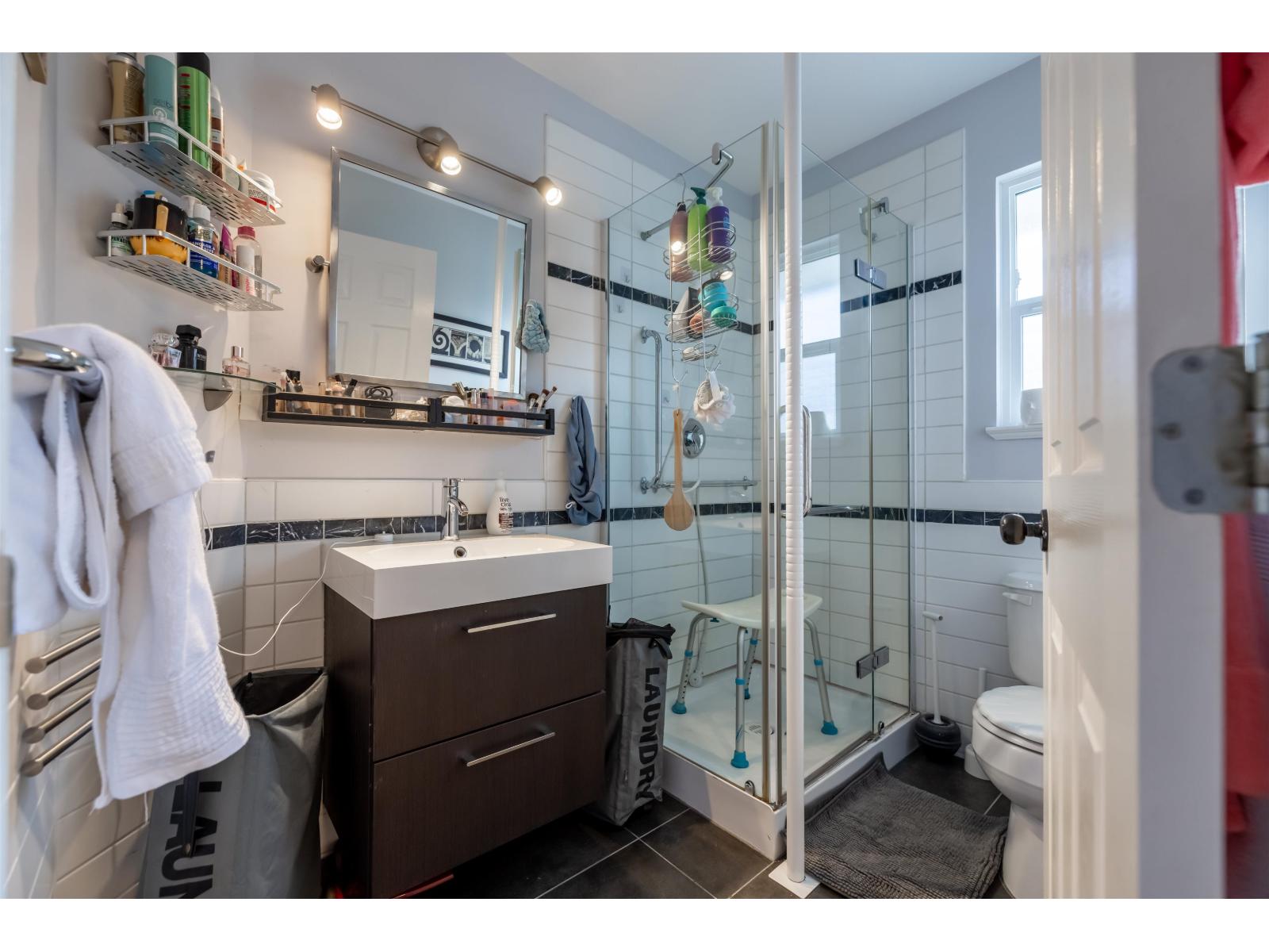 8268 Melburn Drive, Mission, British Columbia  V2V 7H3 - Photo 20 - R3097711