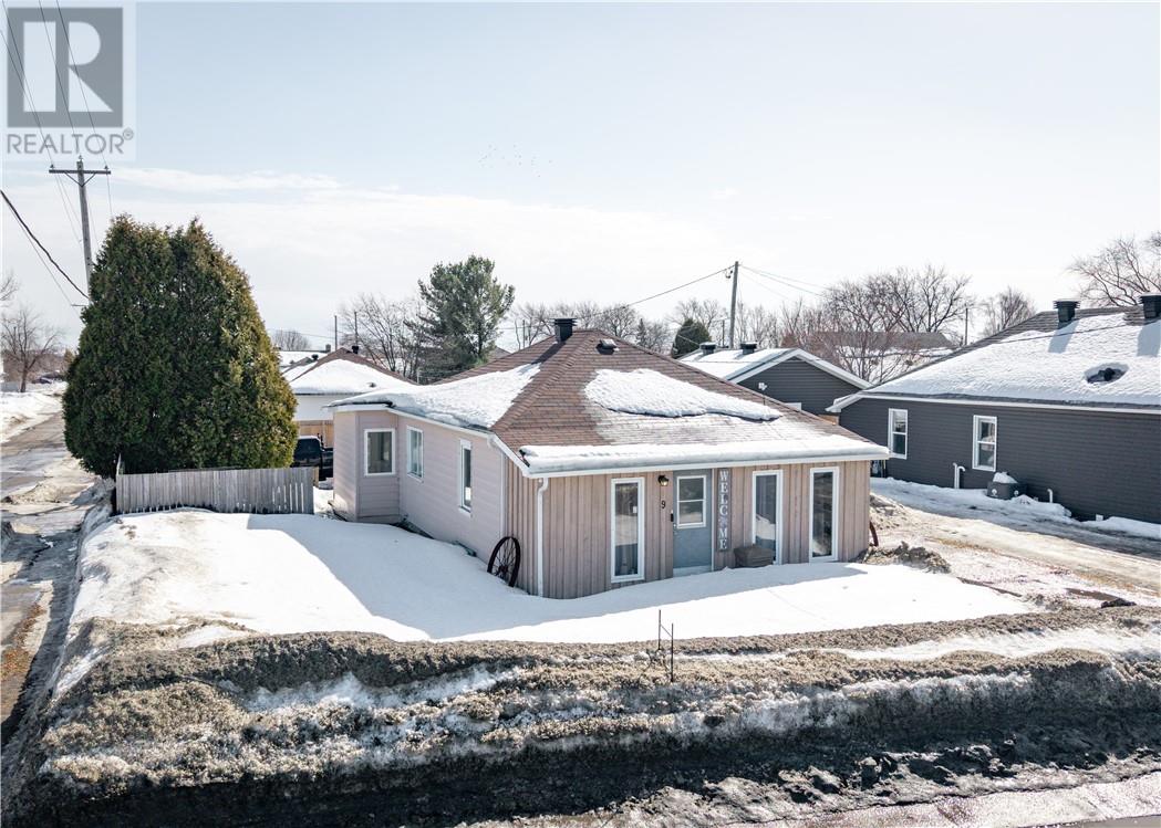 9 Longyear Road, Falconbridge, Ontario  P0M 1S0 - Photo 20 - 2126710