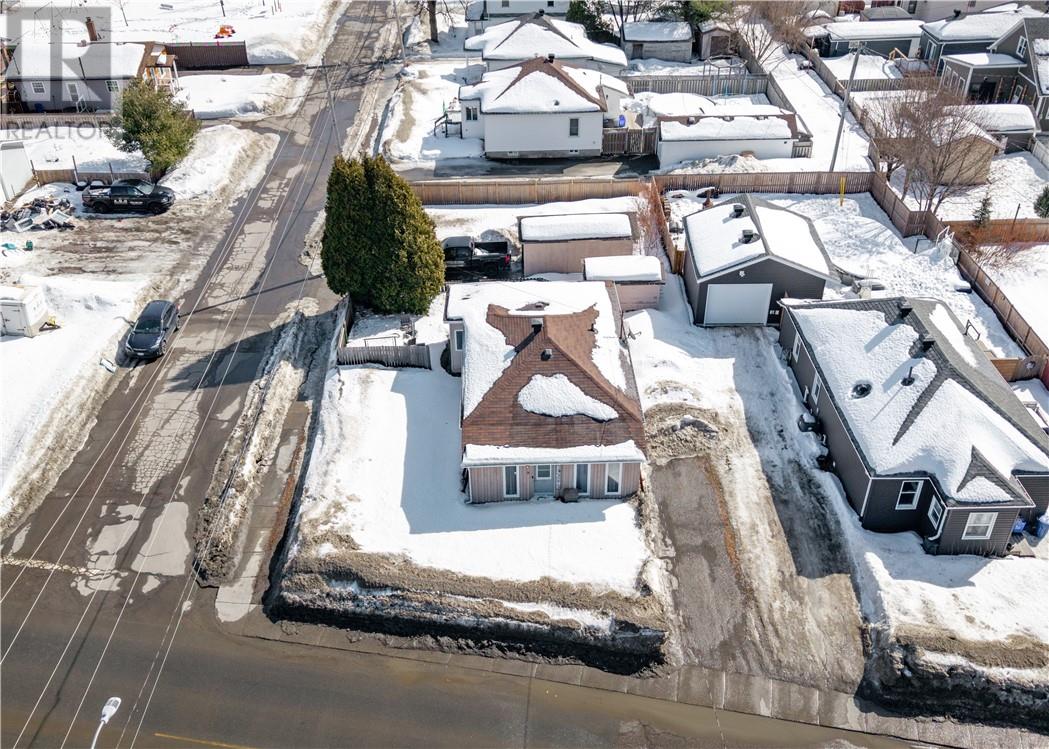 9 Longyear Road, Falconbridge, Ontario  P0M 1S0 - Photo 22 - 2126710