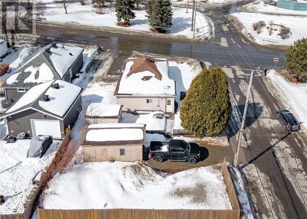 9 Longyear Road, Falconbridge, Ontario  P0M 1S0 - Photo 23 - 2126710