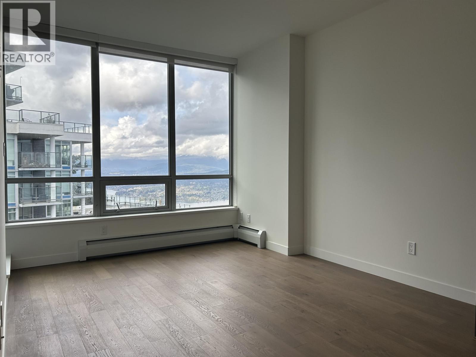 11xx 9060 University Crescent, Burnaby, British Columbia  V5A 0E1 - Photo 5 - R3098613