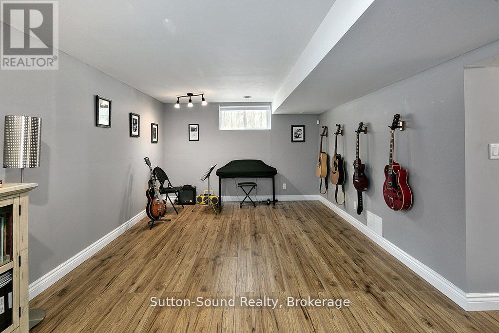 505396 Grey Road 1 Road, Georgian Bluffs, Ontario  N0H 2T0 - Photo 34 - X12870196