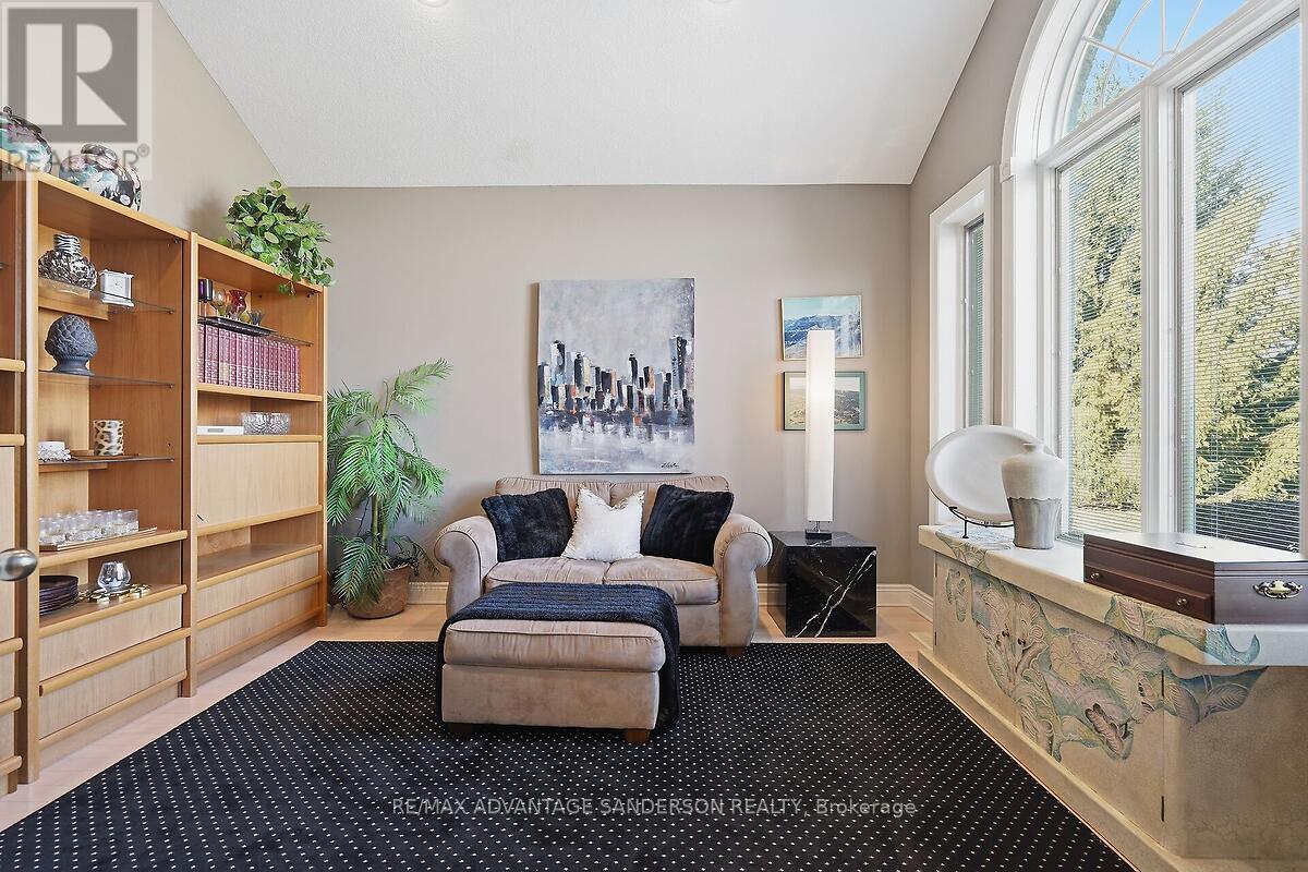 20735 Denfield Road, London North, Ontario  N6H 5L2 - Photo 18 - X12870186