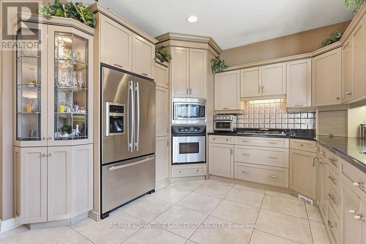 20735 Denfield Road, London North, Ontario  N6H 5L2 - Photo 24 - X12870186