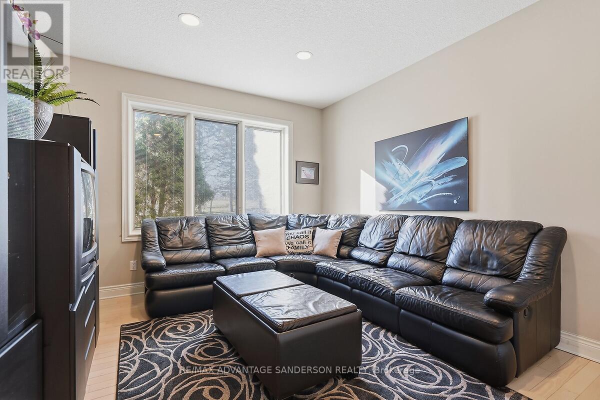 20735 Denfield Road, London North, Ontario  N6H 5L2 - Photo 31 - X12870186