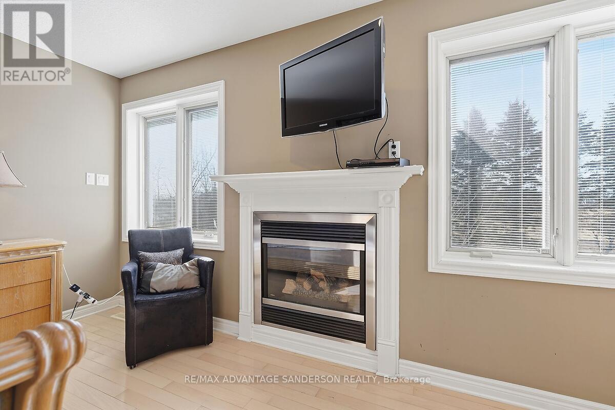 20735 Denfield Road, London North, Ontario  N6H 5L2 - Photo 37 - X12870186