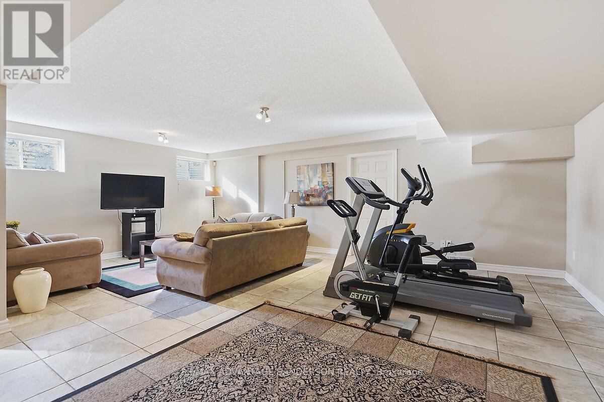 20735 Denfield Road, London North, Ontario  N6H 5L2 - Photo 45 - X12870186