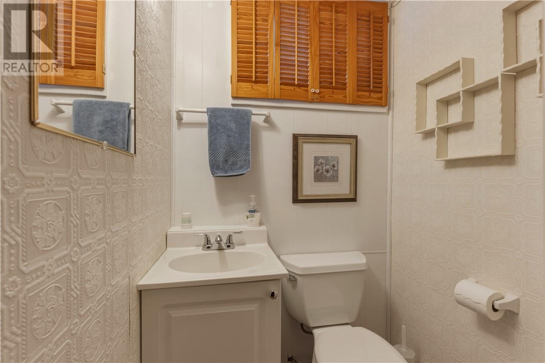 33 Oakwood Avenue, Capreol, Ontario  P0M 1H0 - Photo 25 - 2126752