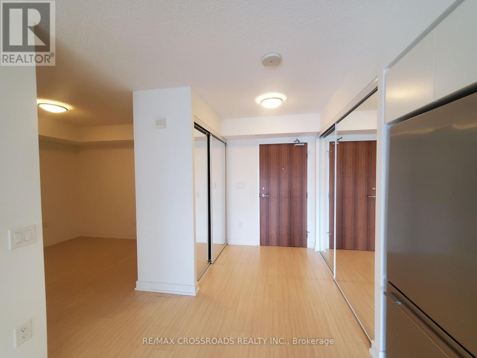 325 - 85 Queens Wharf Road, Toronto (Waterfront Communities), Ontario  M5V 0J9 - Photo 6 - C12870228