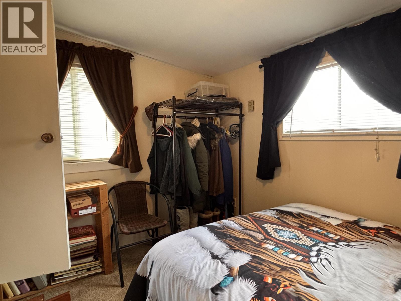 5390 Park Drive, 103 Mile House, British Columbia  V0K 2E1 - Photo 14 - R3098625