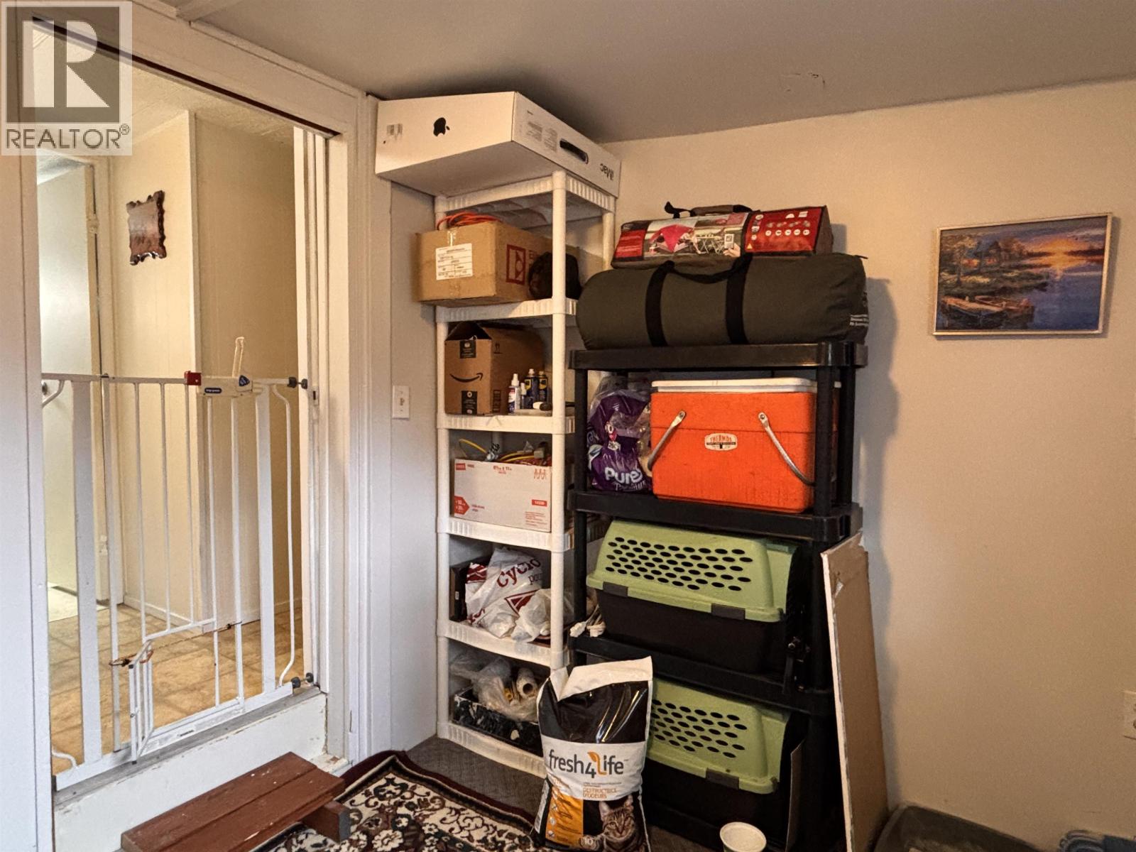 5390 Park Drive, 103 Mile House, British Columbia  V0K 2E1 - Photo 18 - R3098625