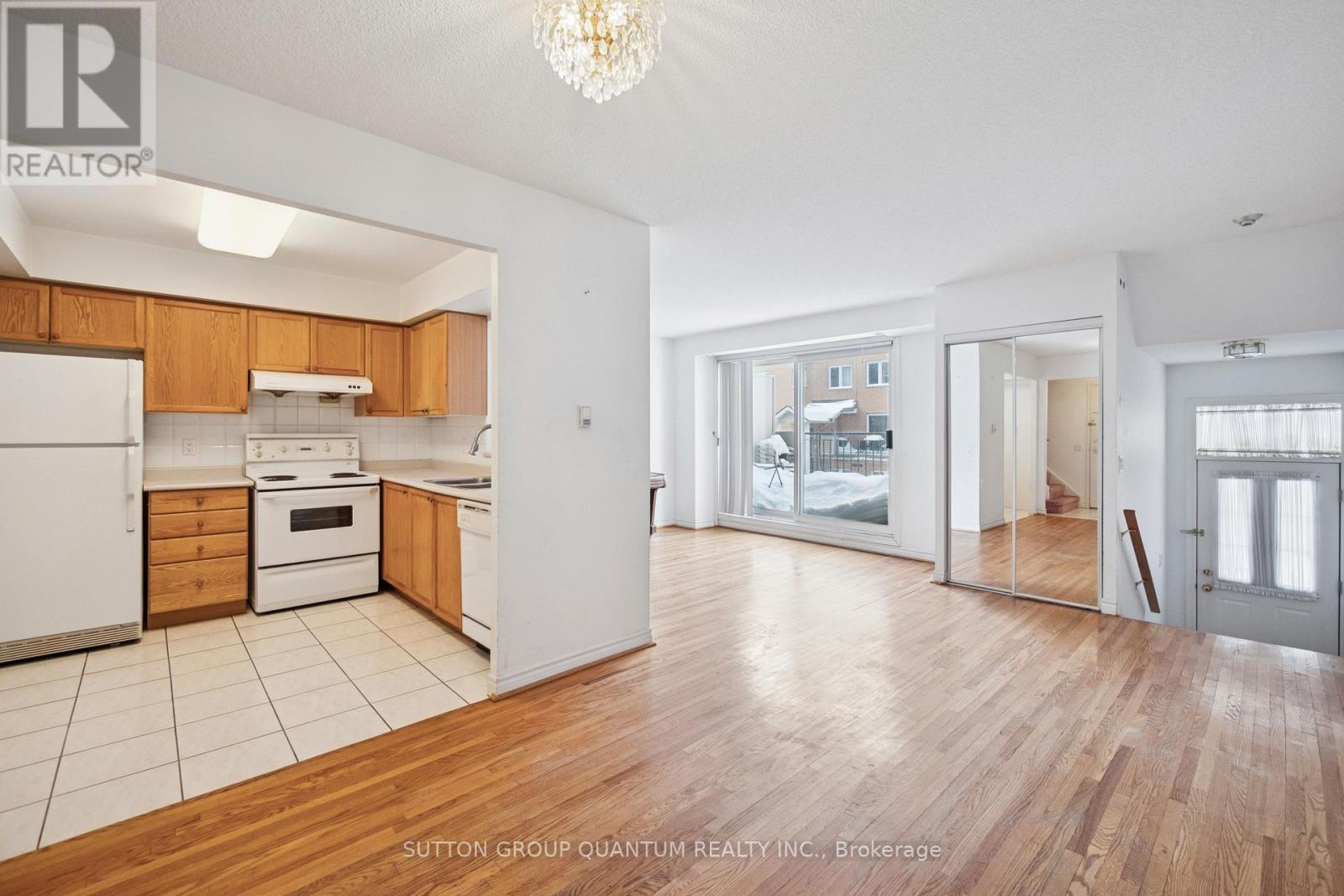 7 - 119 Omni Drive, Toronto, Ontario  M1P 5A6 - Photo 17 - E12870216