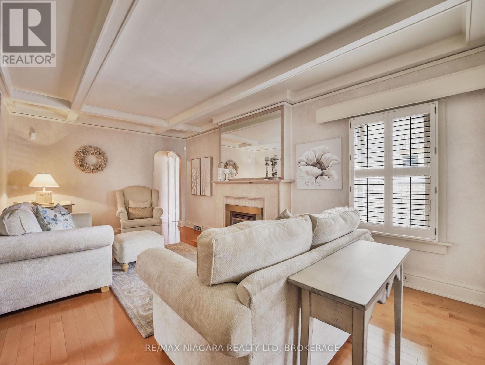 5079 Armoury Street, Niagara Falls, Ontario  L2E 1T3 - Photo 11 - X12870212