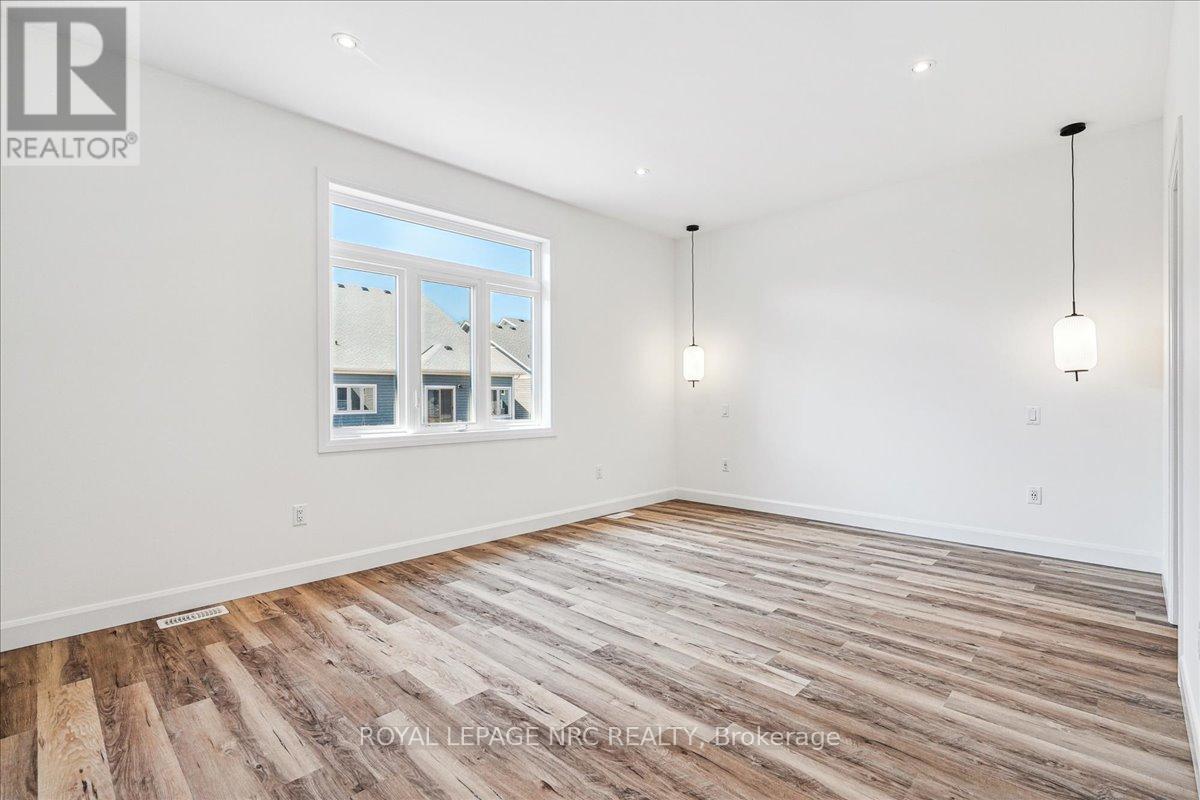 63 Beachwalk Crescent, Fort Erie, Ontario  L0S 1B0 - Photo 15 - X12870226