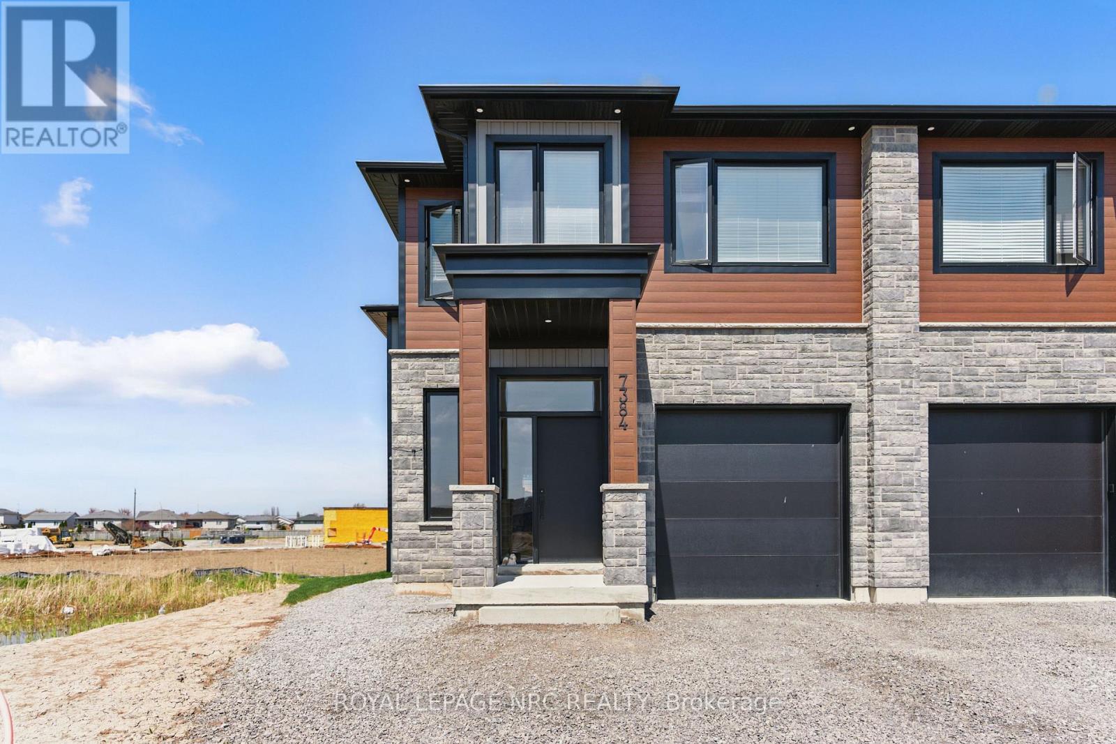 Upper - 7384 Splendour Drive, Niagara Falls, Ontario  L2H 3V8 - Photo 1 - X12870302