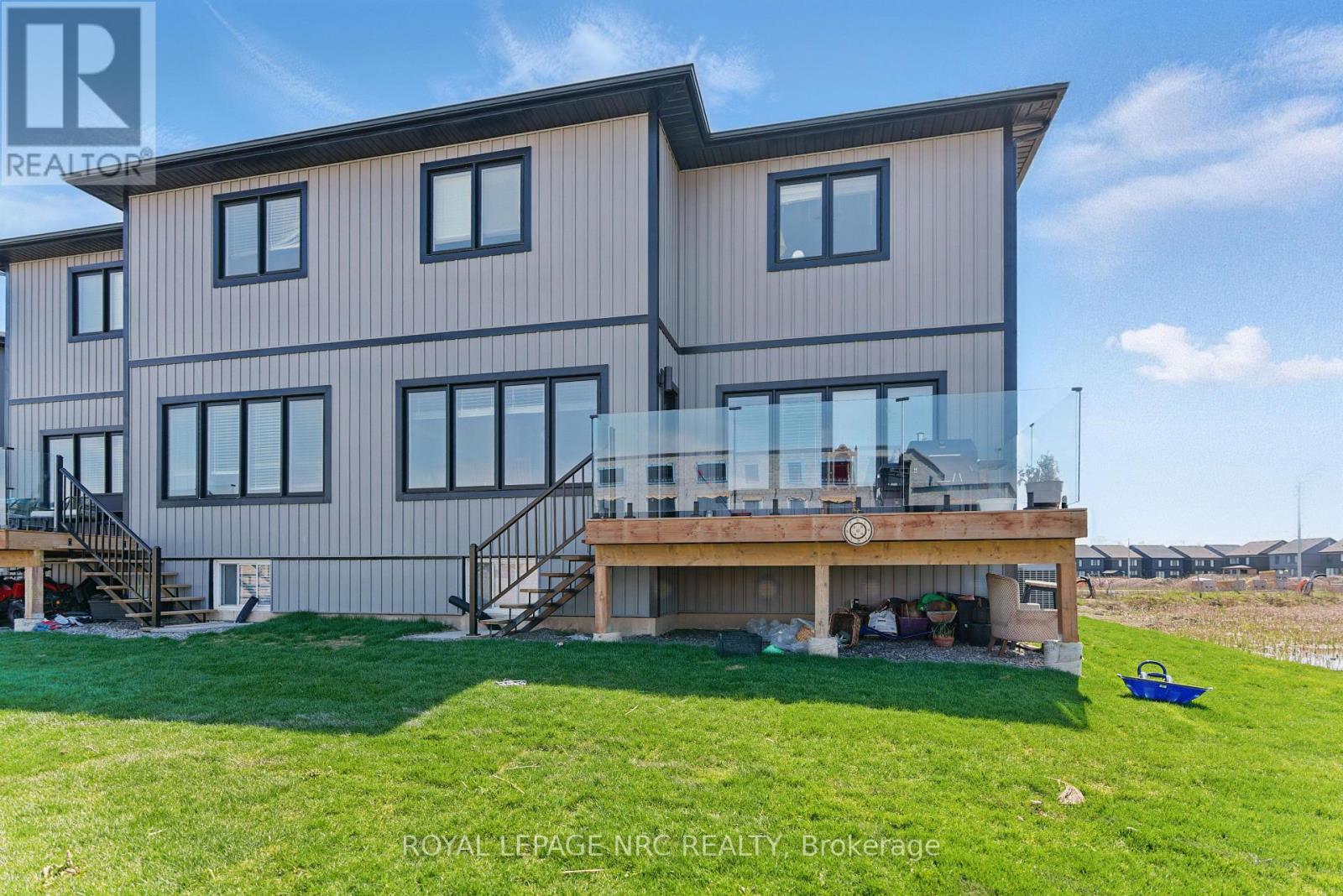 Upper - 7384 Splendour Drive, Niagara Falls, Ontario  L2H 3V8 - Photo 21 - X12870302