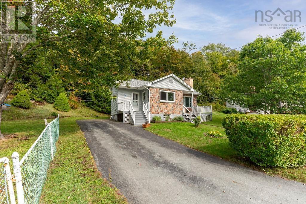 15 Breezy Lane, Lake Echo, Nova Scotia B3E 1L9 - Photo 23 - 202524156