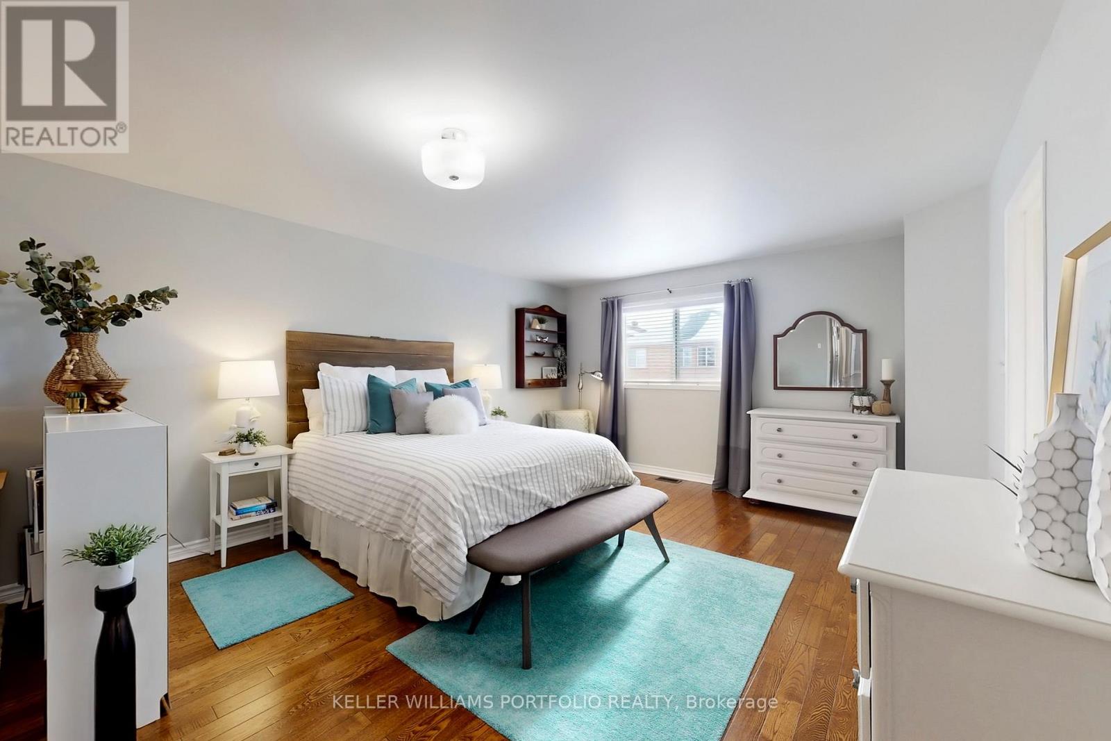 75 Monteith Crescent, Vaughan (Maple), Ontario  L6A 3M9 - Photo 14 - N12870190