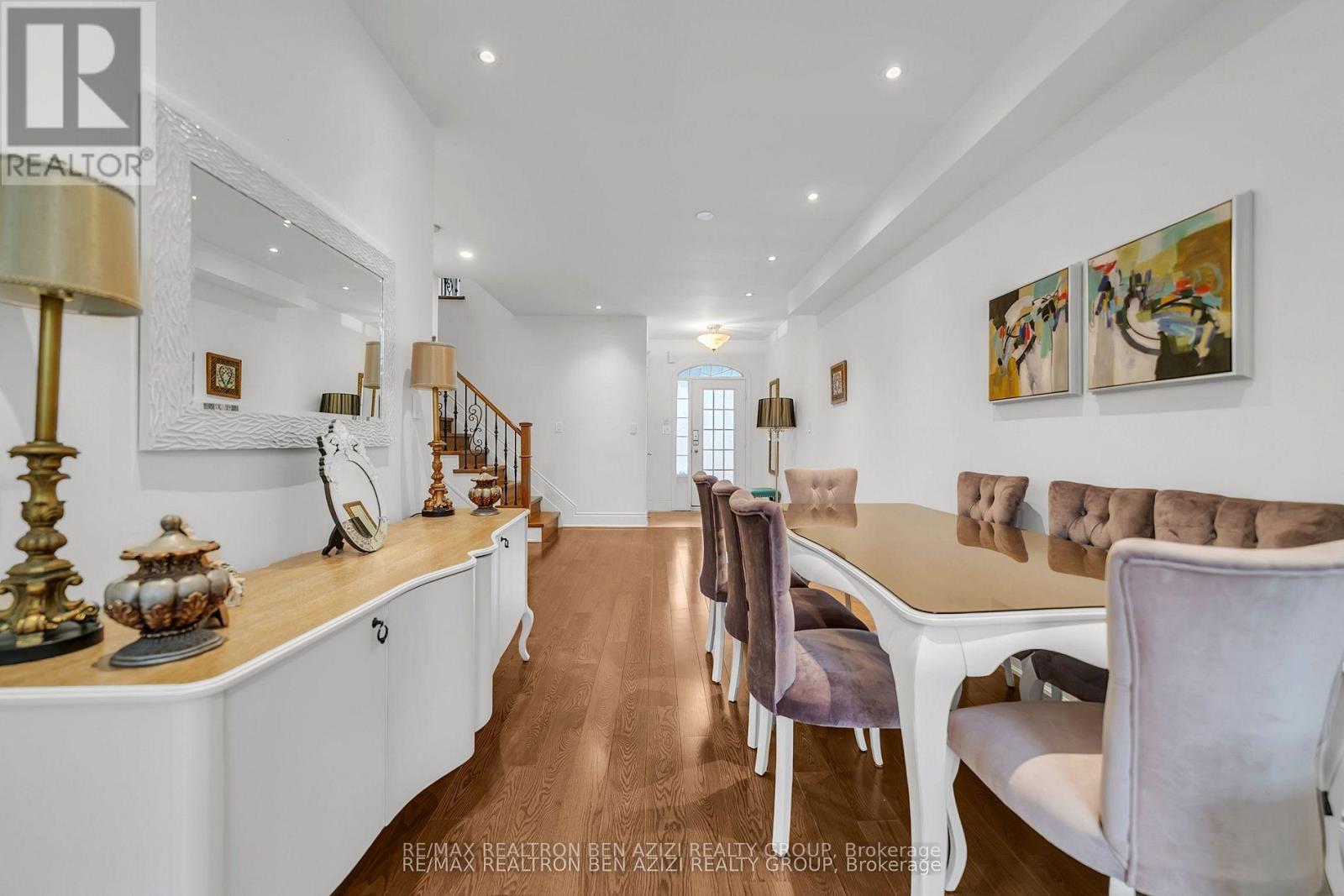 5 - 190 Harding Boulevard W, Richmond Hill (North Richvale), Ontario  L4C 0J9 - Photo 12 - N12870214