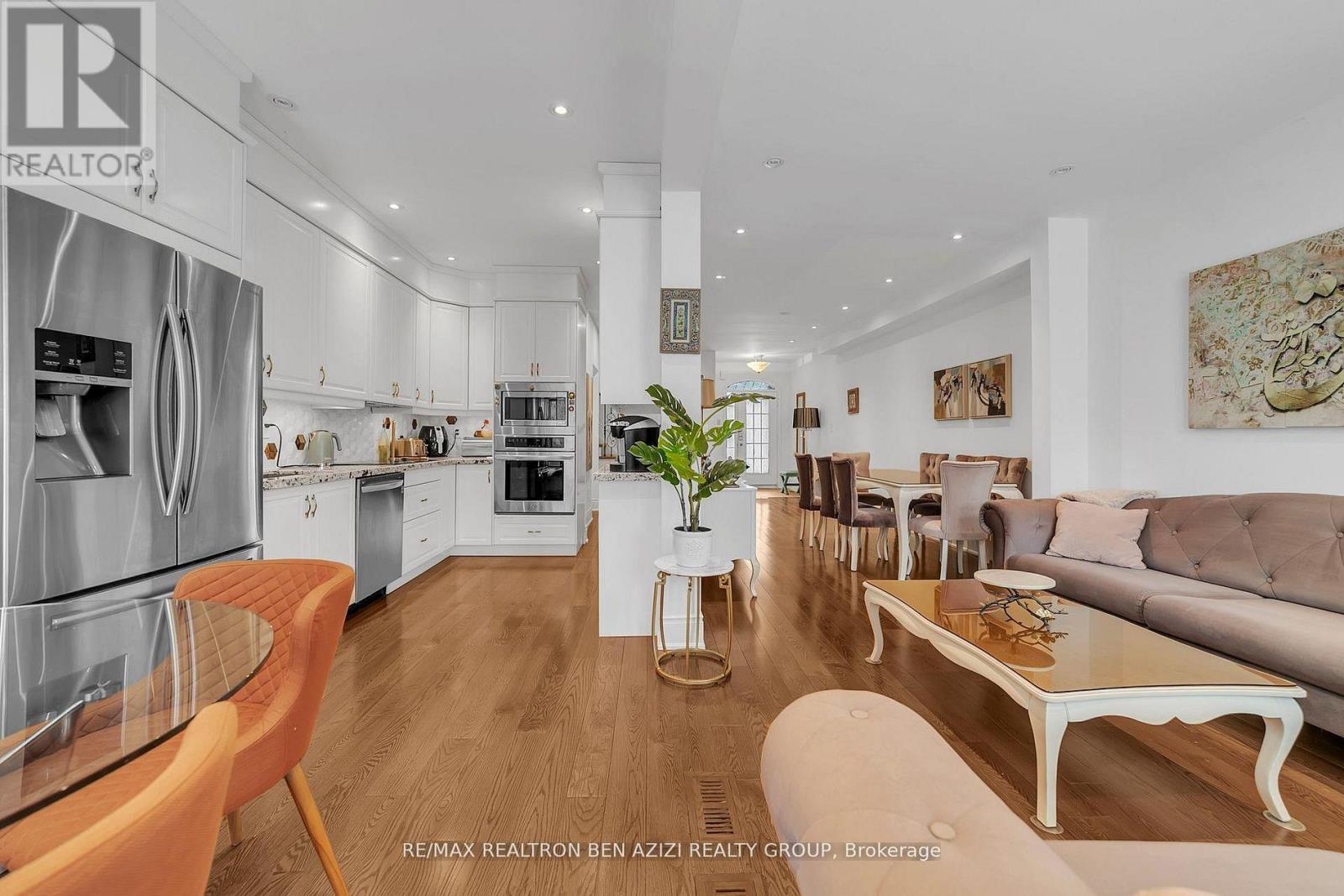 5 - 190 Harding Boulevard W, Richmond Hill (North Richvale), Ontario  L4C 0J9 - Photo 17 - N12870214