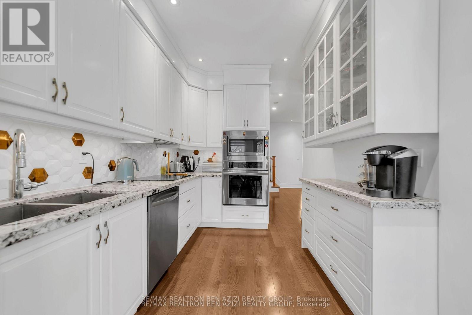 5 - 190 Harding Boulevard W, Richmond Hill (North Richvale), Ontario  L4C 0J9 - Photo 19 - N12870214