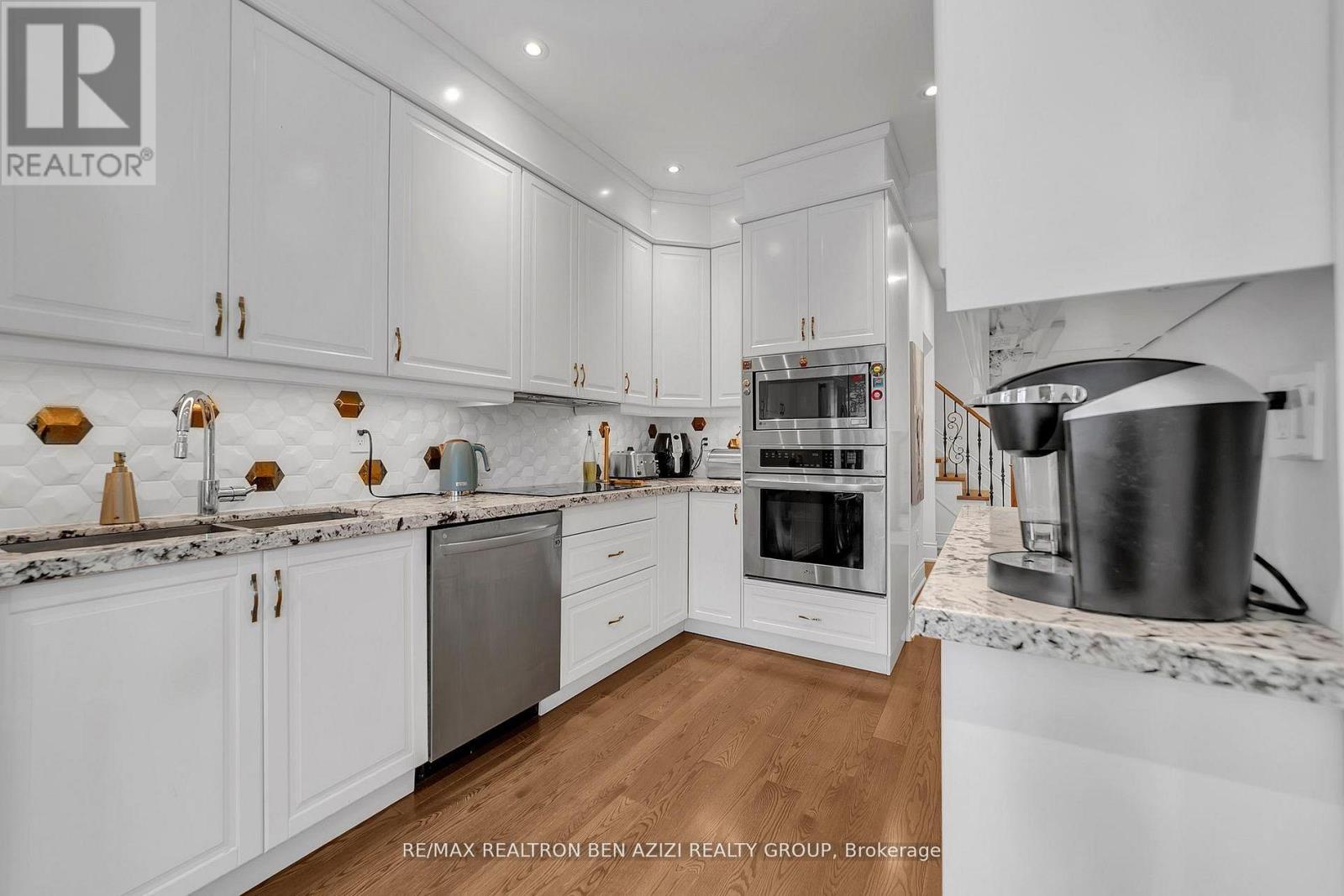 5 - 190 Harding Boulevard W, Richmond Hill (North Richvale), Ontario  L4C 0J9 - Photo 20 - N12870214