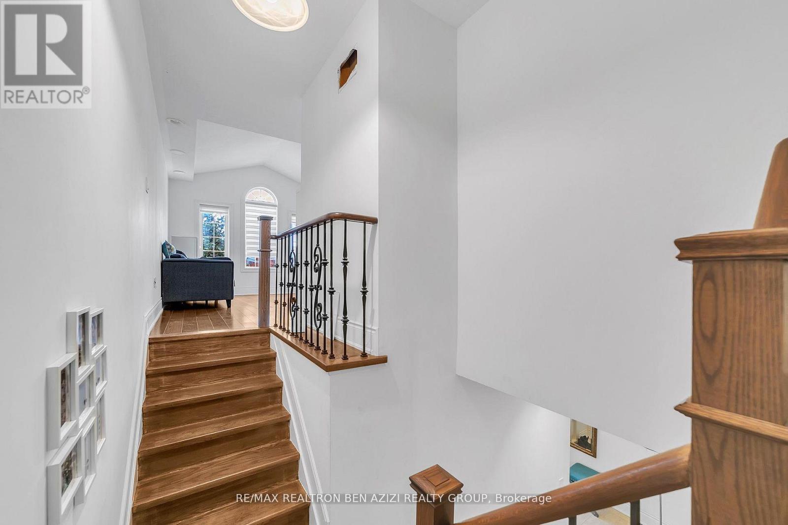 5 - 190 Harding Boulevard W, Richmond Hill (North Richvale), Ontario  L4C 0J9 - Photo 24 - N12870214