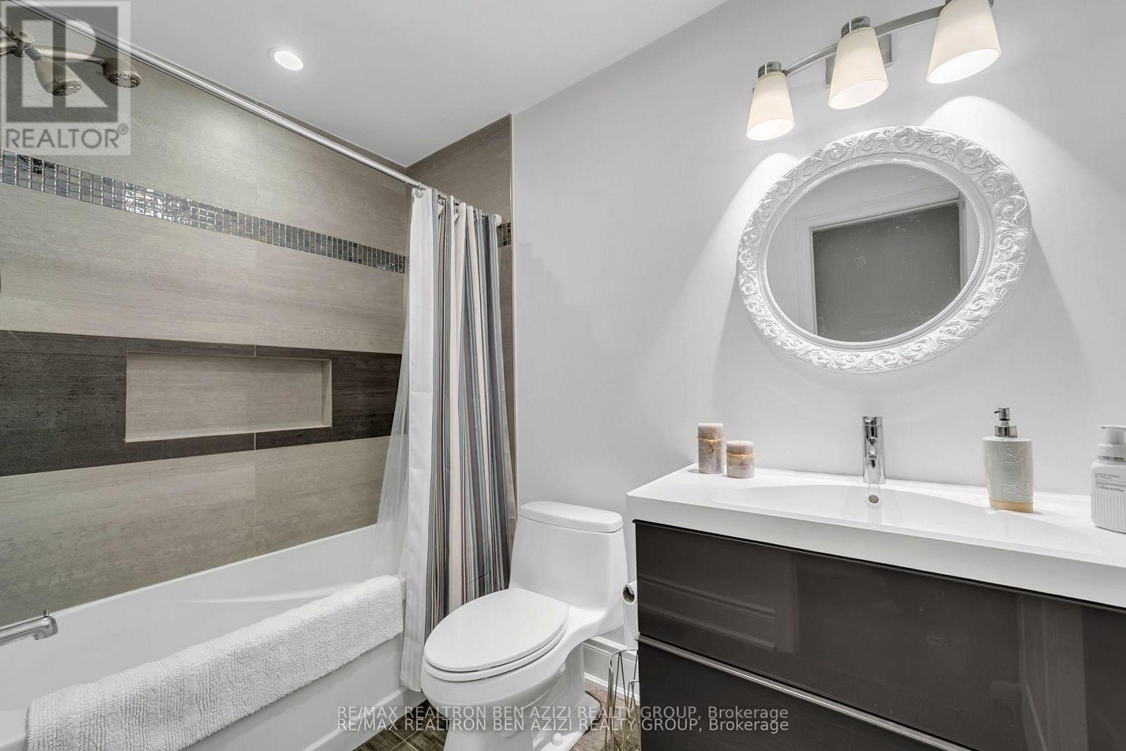 5 - 190 Harding Boulevard W, Richmond Hill (North Richvale), Ontario  L4C 0J9 - Photo 30 - N12870214