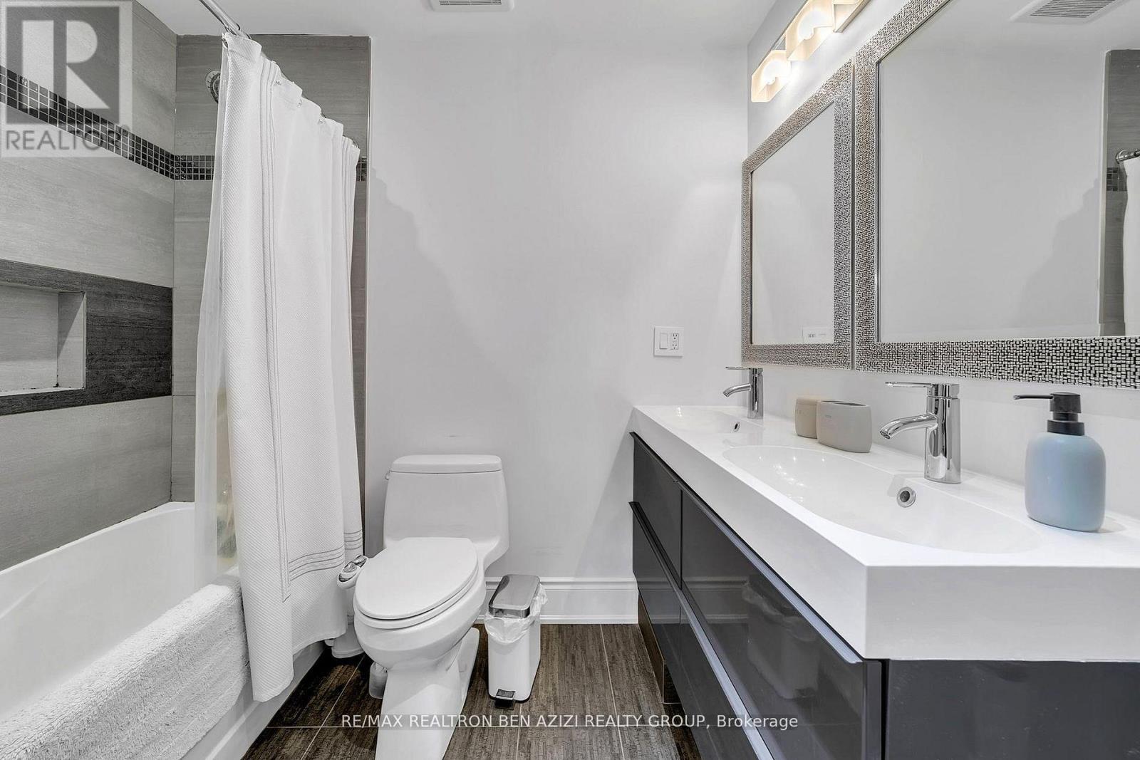 5 - 190 Harding Boulevard W, Richmond Hill (North Richvale), Ontario  L4C 0J9 - Photo 36 - N12870214