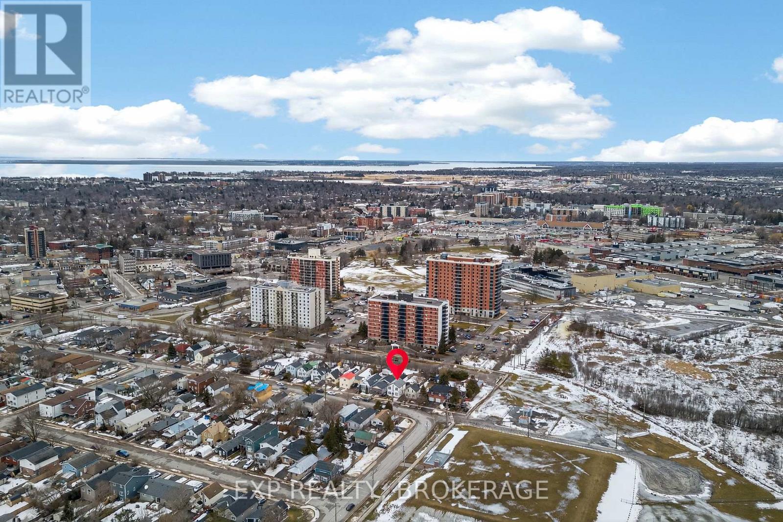 632 Macdonnell Street, Kingston (East Of Sir John A. Blvd), Ontario  K7K 4X3 - Photo 16 - X12870280