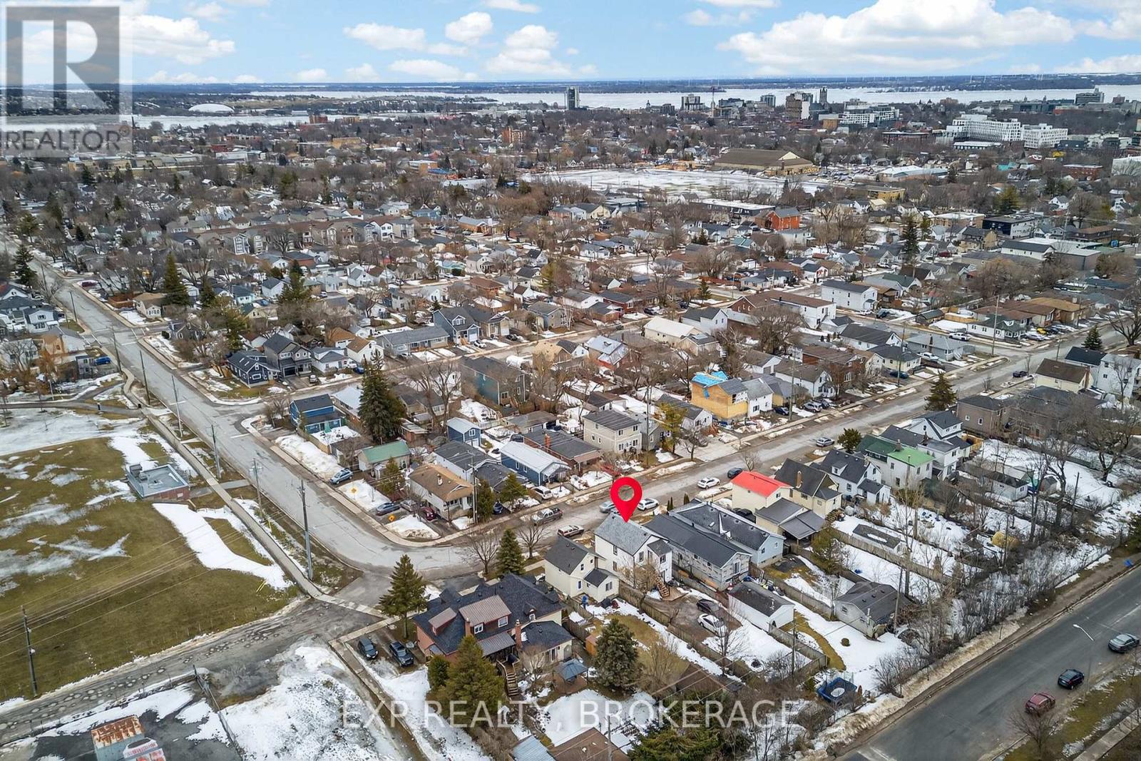 632 Macdonnell Street, Kingston (East Of Sir John A. Blvd), Ontario  K7K 4X3 - Photo 18 - X12870280