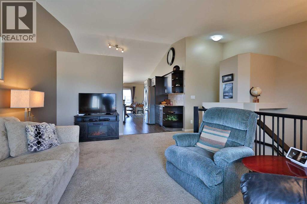 126 Keystone Terrace W, Lethbridge, Alberta  T1J 4A1 - Photo 9 - A2290503